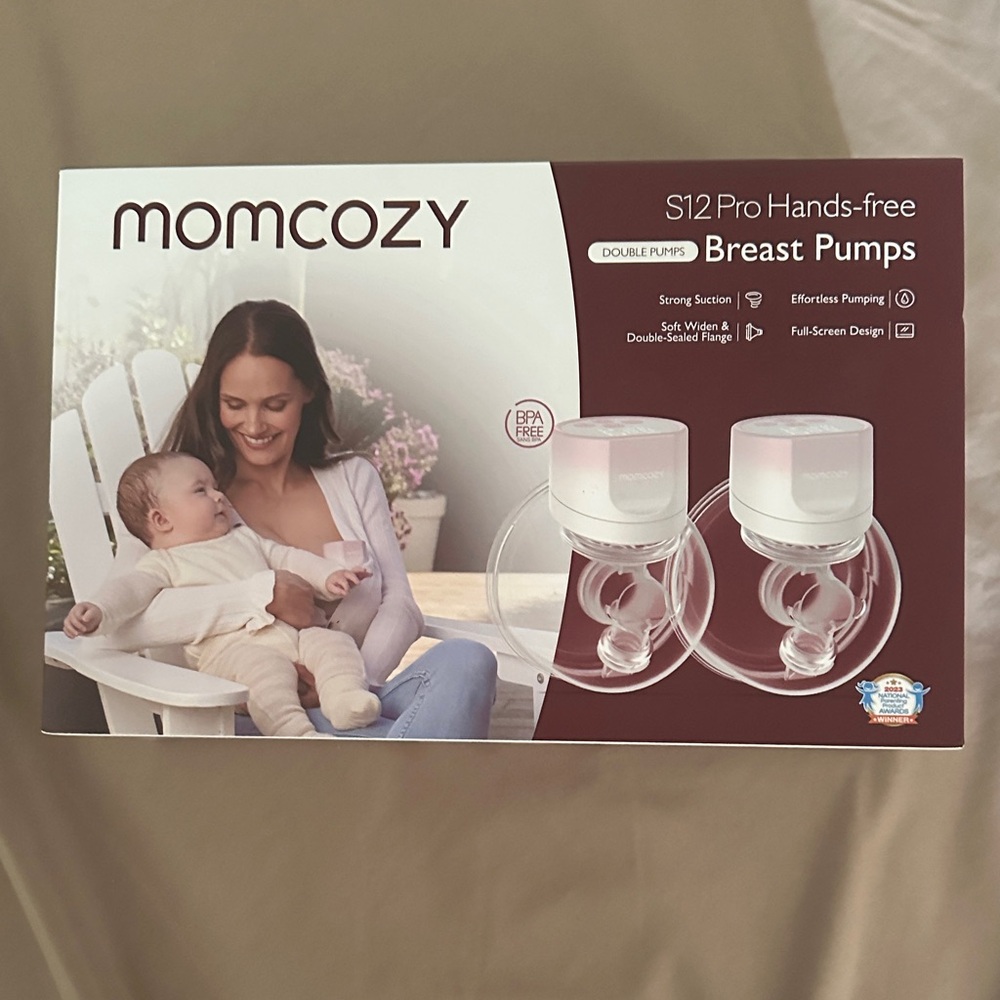 Momcozy S12 Pro Hands-free Breast Pumps - White